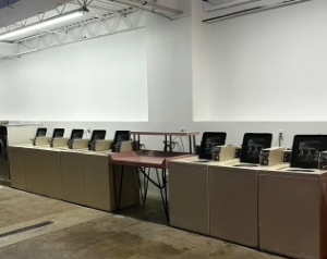 Top Loading Washer – 2$ Per Wash